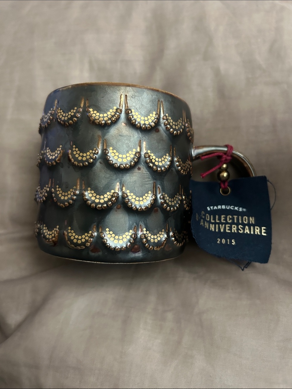 Starbucks 2015 Anniversary Gold Scales 10 Oz Mug Coffee Cup NWT